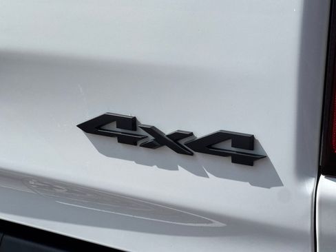 Used 2024 RAM 1500 Laramie AWD/4WD image 26
