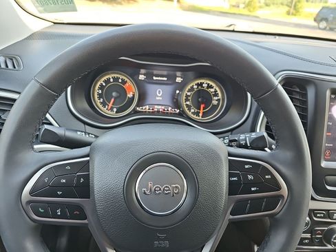 Used 2022 Jeep Cherokee Latitude Lux AWD/4WD image 21
