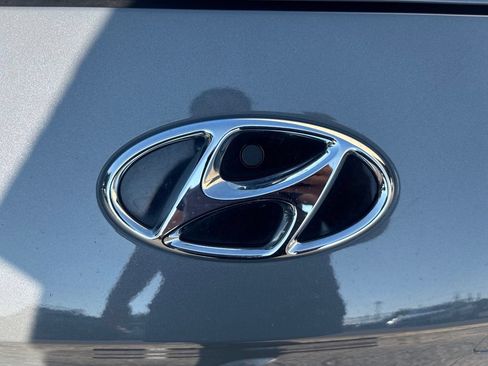 Used 2023 Hyundai Kona SE FWD image 33