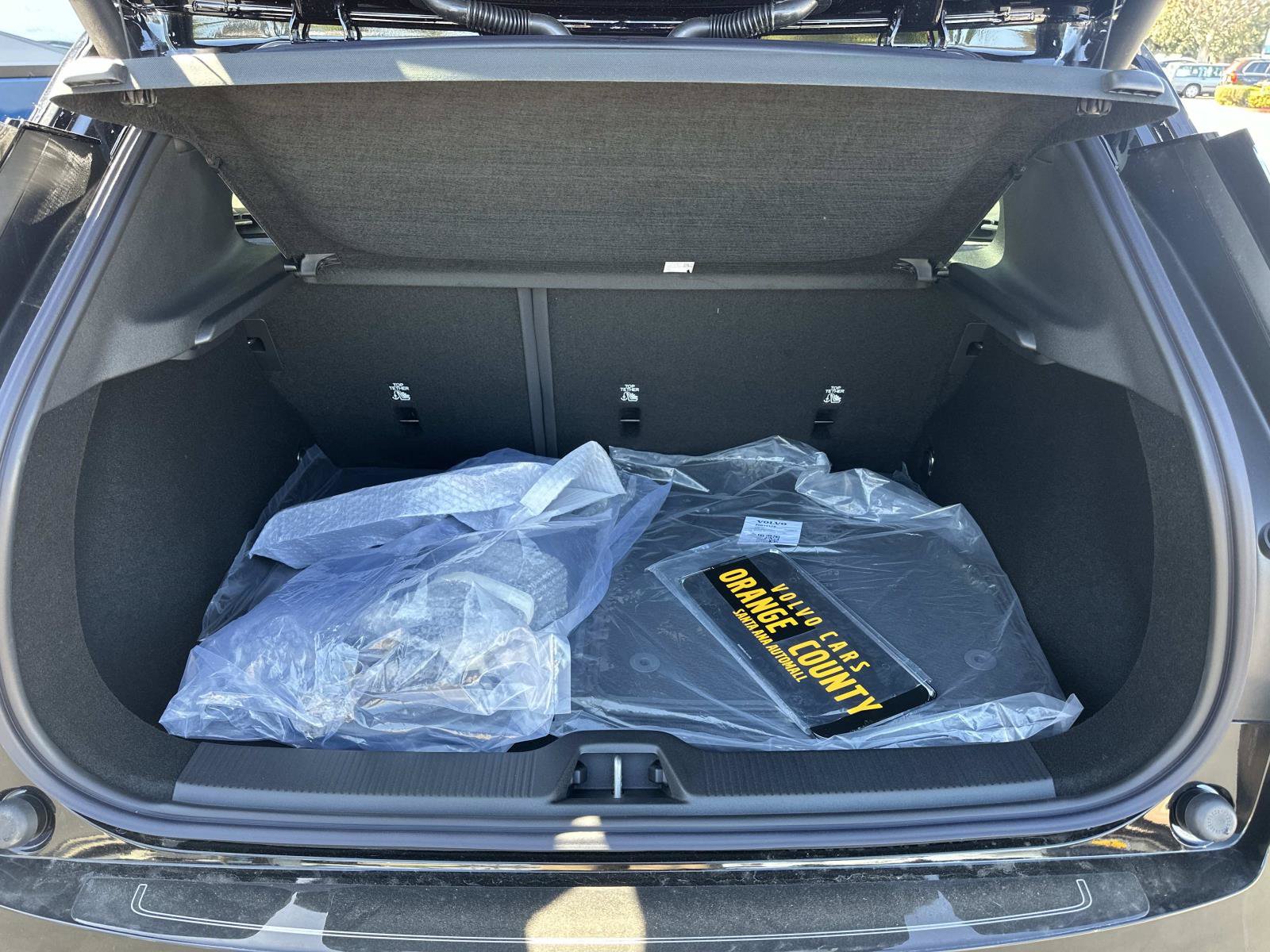 New 2026 Volvo EX30 Ultra AWD/4WD image 18