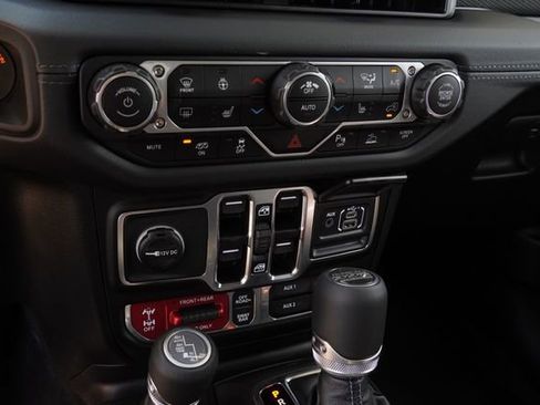 New 2025 Jeep Wrangler Unlimited Rubicon 392 image 22