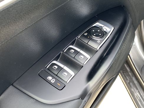 New 2026 Kia K5 LXS FWD image 11