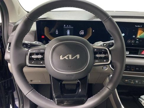 New 2026 Kia Carnival EX FWD image 10