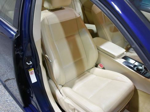 Used 2014 Lexus ES 350 w/ Premium Package FWD image 20