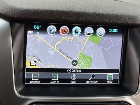 Used 2019 Chevrolet Suburban LT image 20