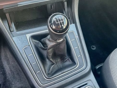 Used 2019 Volkswagen Golf S FWD image 16