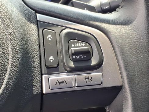 Used 2016 Subaru Outback 2.5i Limited AWD/4WD image 11