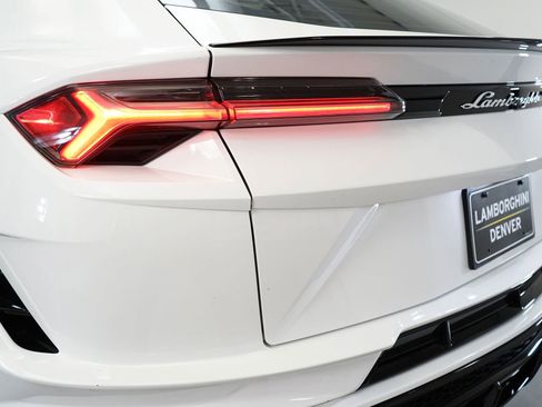 Used 2024 Lamborghini Urus S image 28