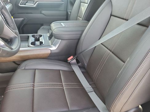 New 2026 Chevrolet Silverado 3500 High Country w/ Technology Package image 22