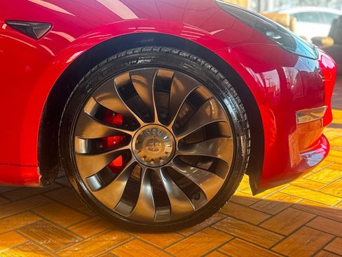 Used 2021 Tesla Model 3 Performance image 14