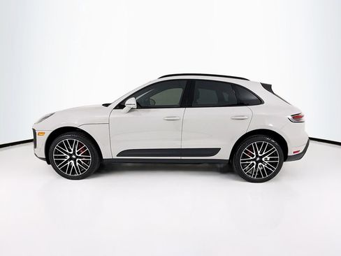 New 2026 Porsche Macan S image 2