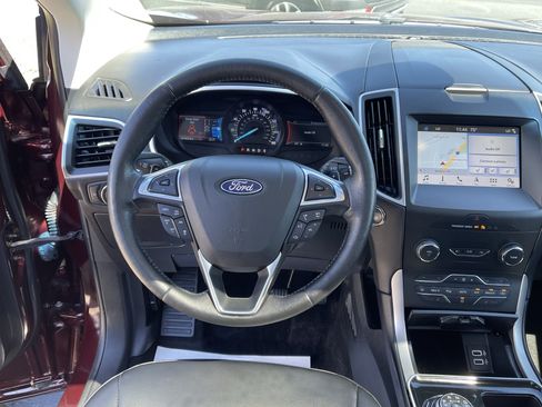 Used 2019 Ford Edge SEL w/ Equipment Group 201A AWD/4WD image 10