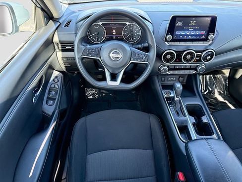 Used 2024 Nissan Sentra SV FWD image 20