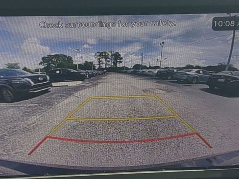 Used 2025 Hyundai Elantra SE FWD image 18
