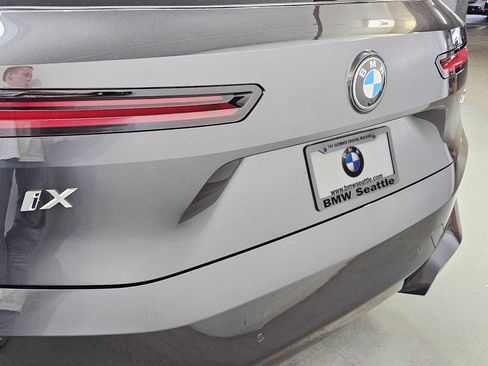 New 2026 BMW iX xDrive45 image 7