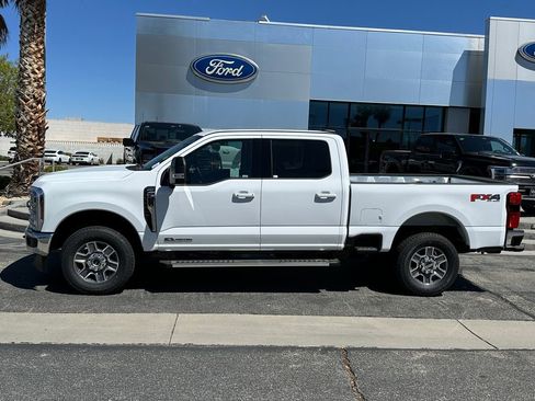 New 2026 Ford F250 Lariat w/ FX4 Off-Road Package AWD/4WD image 3