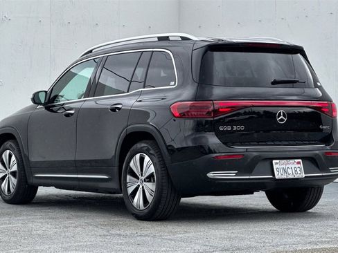 Used 2024 Mercedes-Benz EQB 300 4MATIC image 5