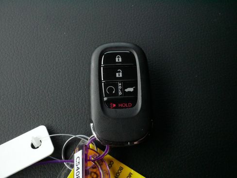 Certified 2026 Honda Pilot Black Edition image 32