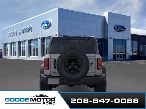 New 2026 Ford Bronco Outer Banks w/ Sasquatch Package image 5