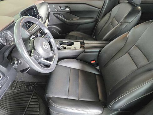 Used 2022 Nissan Rogue SL w/ SL Premium Package image 13