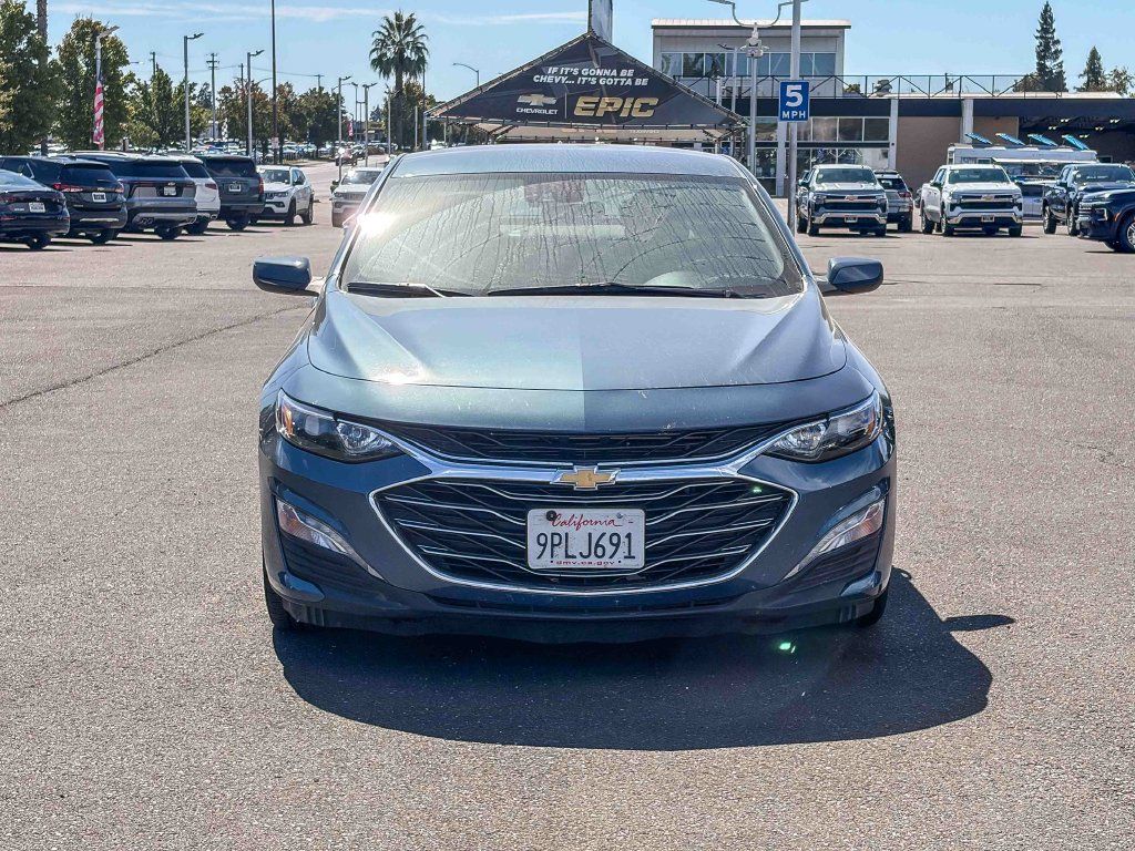 Used 2025 Chevrolet Malibu LT FWD image 6