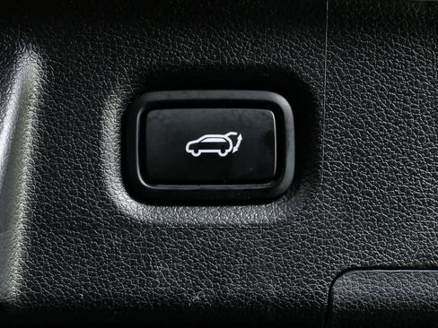 Certified 2023 Hyundai Santa Fe SEL Premium image 31