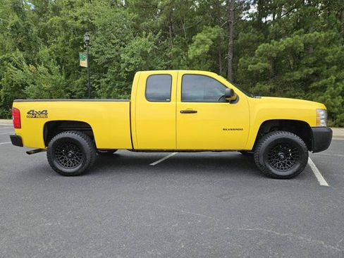 Used 2012 Chevrolet Silverado 1500 W/T AWD/4WD image 6