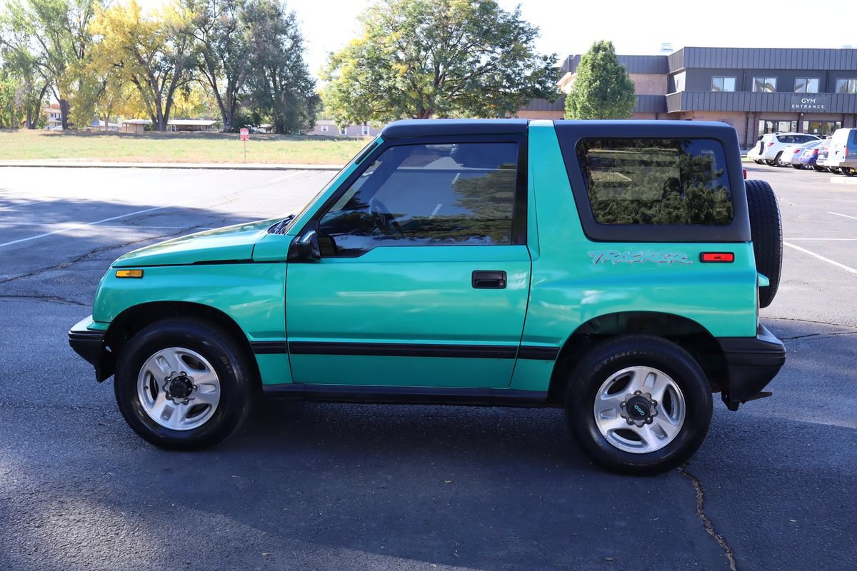 Used 1994 Geo Tracker Lsi AWD/4WD image 9