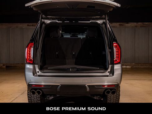 Used 2023 GMC Yukon Denali w/ Max Trailering Package image 8