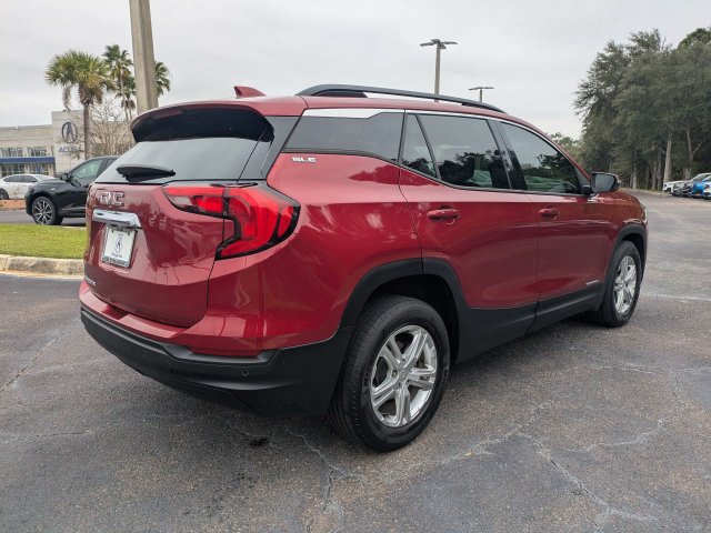 Used 2019 GMC Terrain SLE w/ Driver Convenience Package FWD image 3