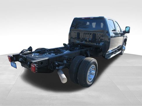 New 2026 Chevrolet Silverado 3500 LT w/ Convenience Package image 5
