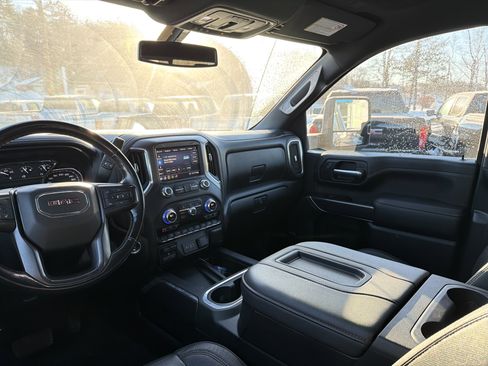 Used 2020 GMC Sierra 2500 AT4 image 15