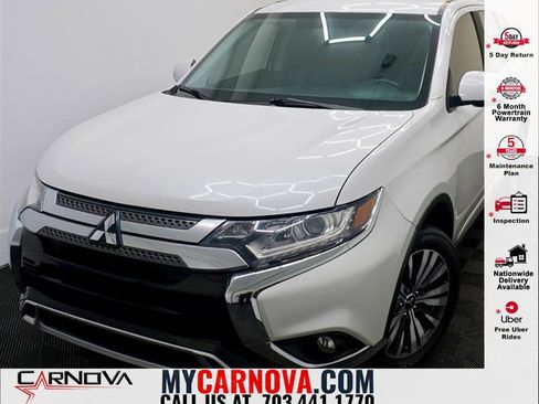 Used 2019 Mitsubishi Outlander SE image 1