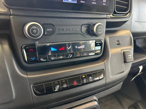 Used 2024 RAM ProMaster 3500 w/ Delivery Van Package FWD image 41