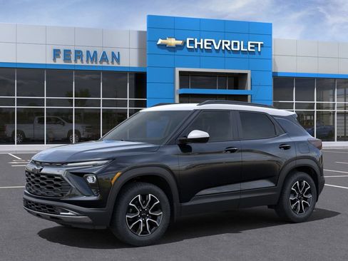 New 2025 Chevrolet TrailBlazer ACTIV w/ Convenience Package FWD image 2