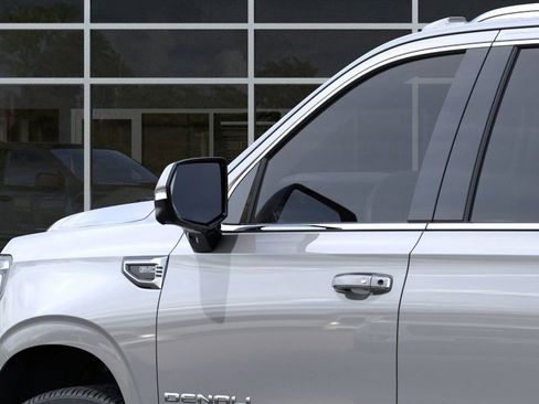 New 2026 GMC Yukon XL Denali image 12