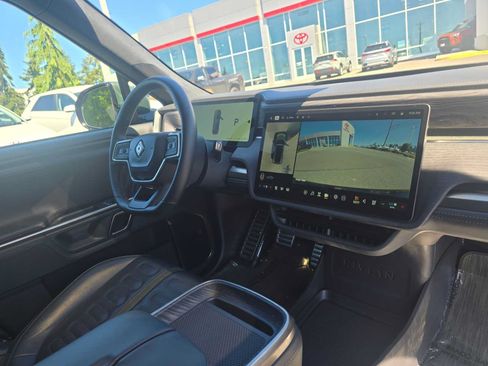 Used 2024 Rivian R1S Adventure Quad AWD/4WD image 10