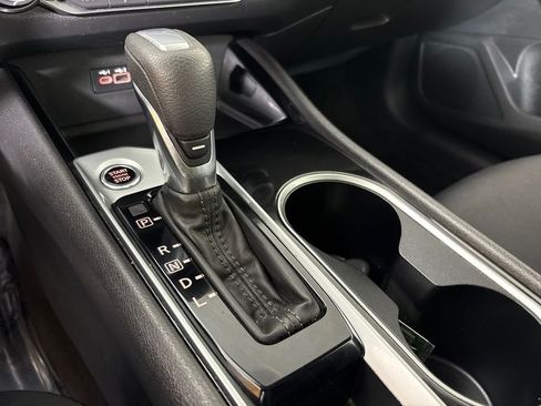Used 2024 Nissan Altima 2.5 SV FWD image 64