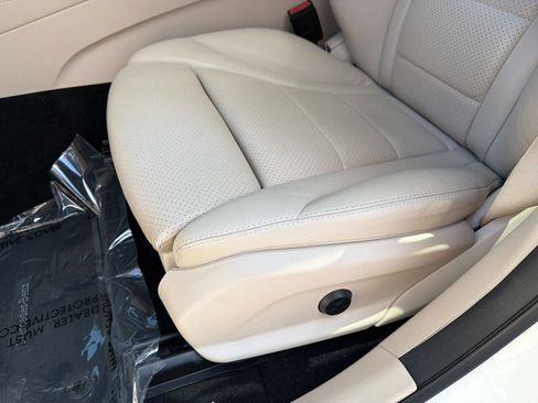 Used 2021 Mercedes-Benz GLC 300 image 19