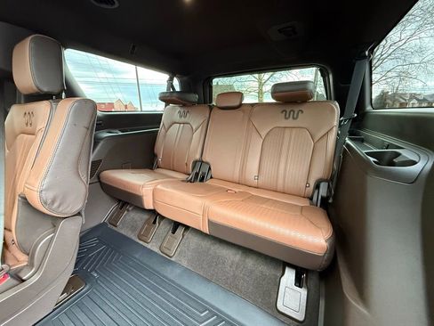 Used 2024 Ford Expedition Max King Ranch image 36