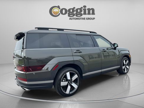 Used 2024 Hyundai Santa Fe Limited image 5