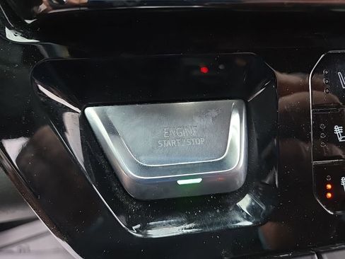 Used 2023 GMC Sierra 1500 AT4 w/ AT4 Premium Package image 24