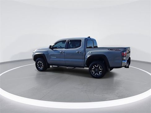 Used 2020 Toyota Tacoma TRD Off-Road image 6