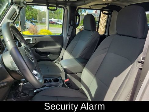 Used 2020 Jeep Gladiator Sport w/ Quick Order Package 24S AWD/4WD image 22