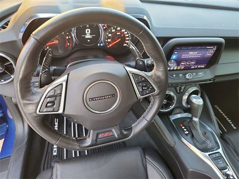 Used 2019 Chevrolet Camaro SS image 11