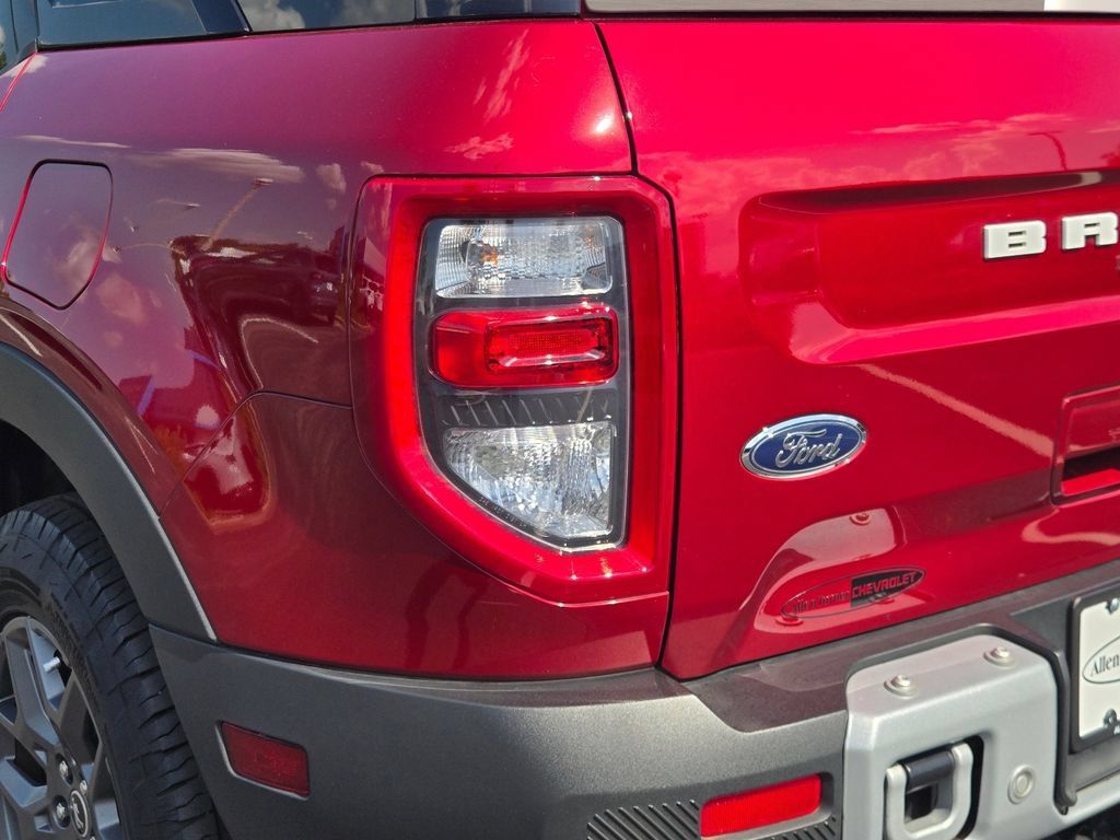 Used 2025 Ford Bronco Sport Big Bend AWD/4WD image 9