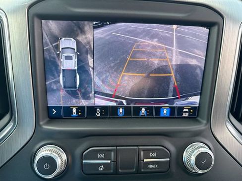 Used 2022 GMC Sierra 3500 Denali AWD/4WD image 17