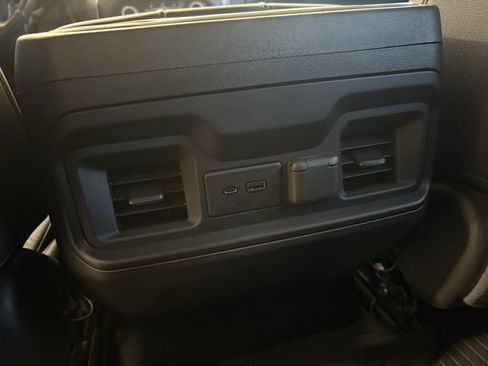 Used 2020 Chevrolet Silverado 1500 LT Trail Boss image 31