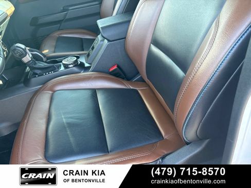 Used 2024 Ford Bronco Outer Banks AWD/4WD image 13