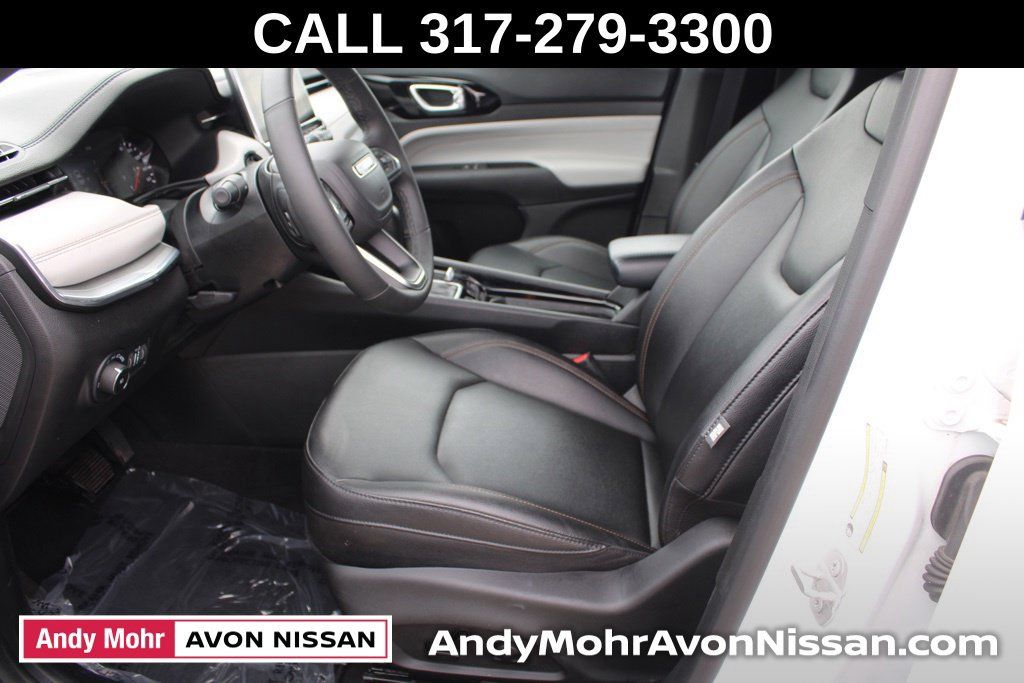 Used 2024 Jeep Compass Limited AWD/4WD image 15